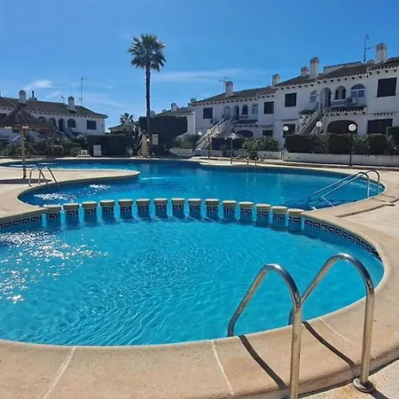 Casa Clare, * Cabo Roig